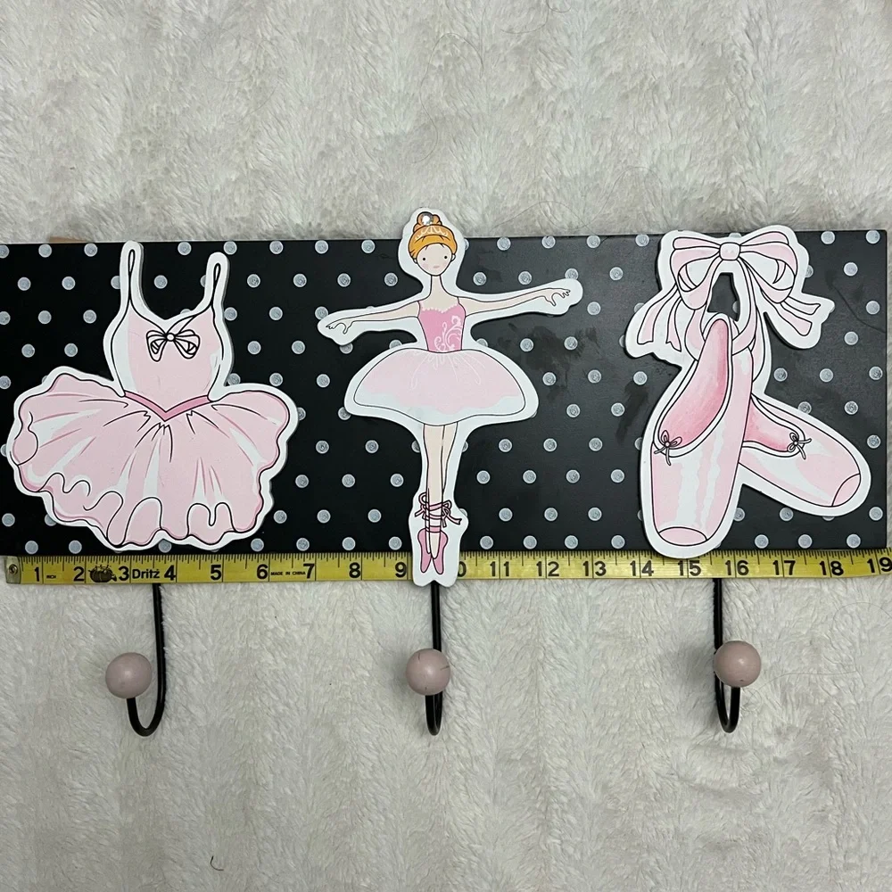 Ballet-Themed Wall Hook Decor - Pink and Black, NWOT, Excellent condition